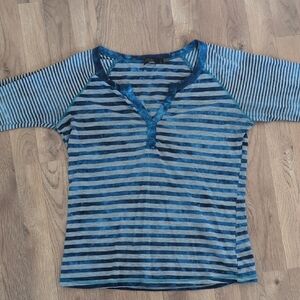 Super Soft Large Long Sleeve Prana Striped Baseball Style Top, GUC